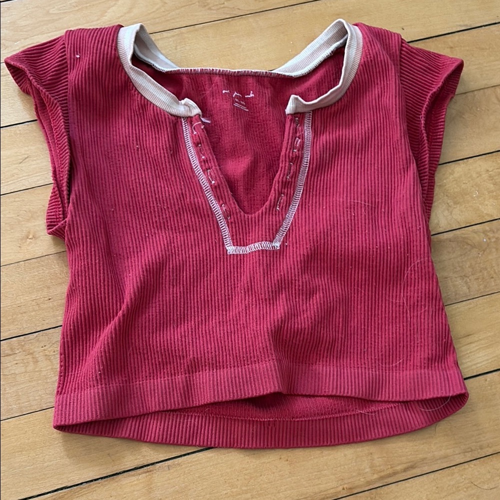 Red Ribbed Short Sleeve Top